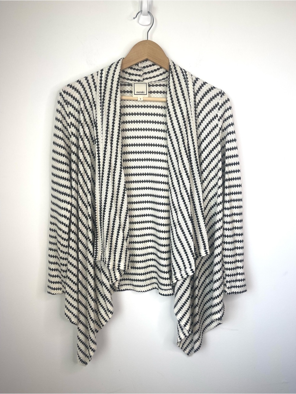 Meraki Cardigan size small